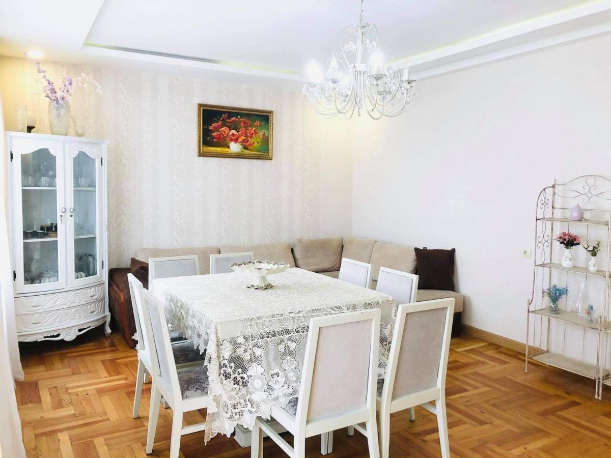 Apartment Near The Sea Batumi Kültér fotó