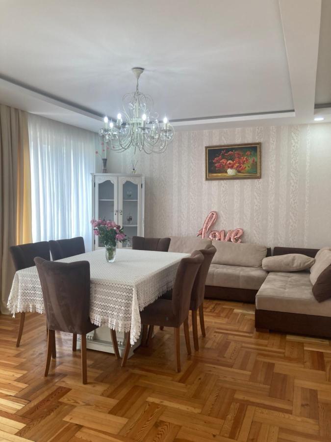 Apartment Near The Sea Batumi Kültér fotó